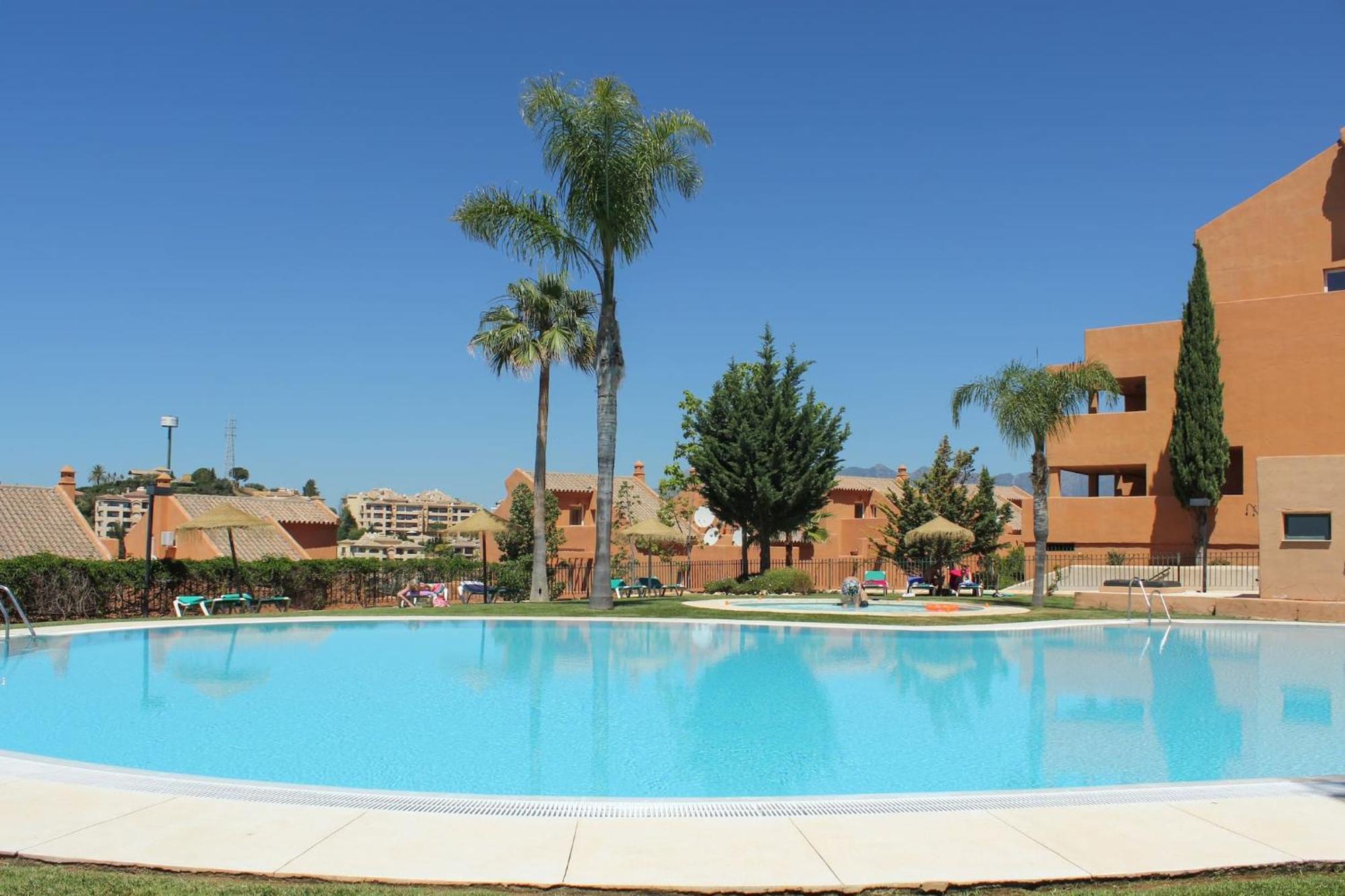 1 Bed In Los Lagos De Santa Maria, Elviria Marbellac Extérieur photo